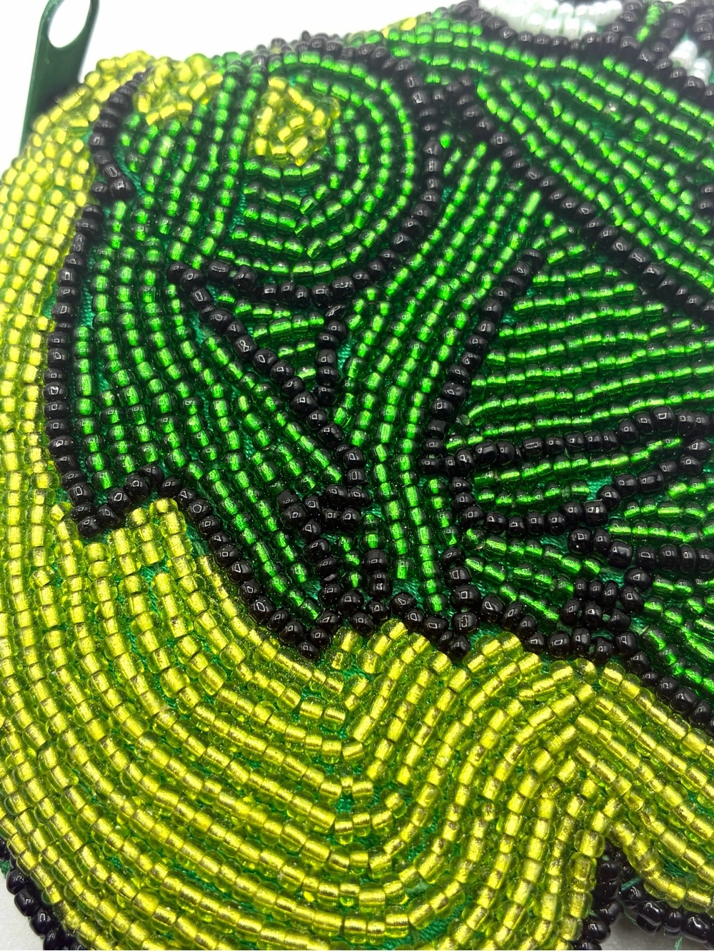 Beaded Frog Coin Purse Zipper Pouch Green Yellow Novelty - Picture 3 of 8